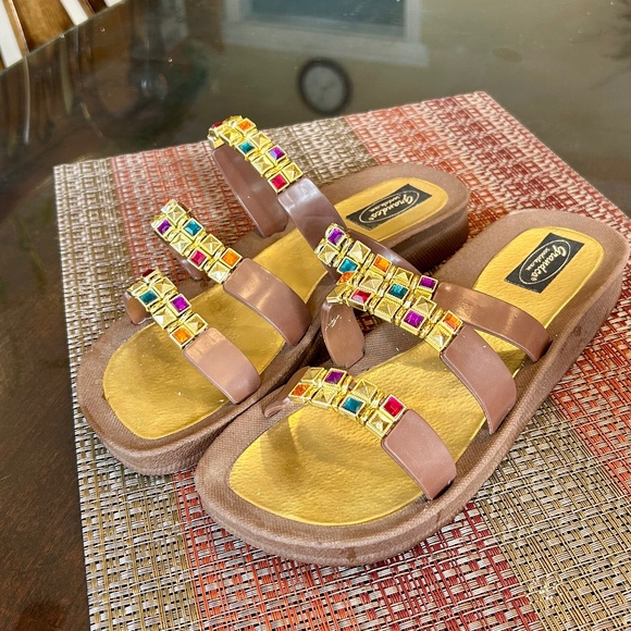 Grand Co Brown Sandals with Multiple-Coloured Gems Size 9 - Picture 4 of 10